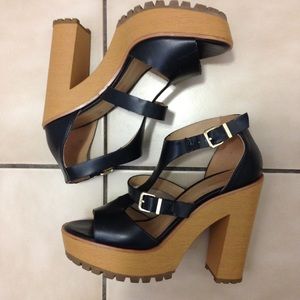 Chunky Heel Sandal